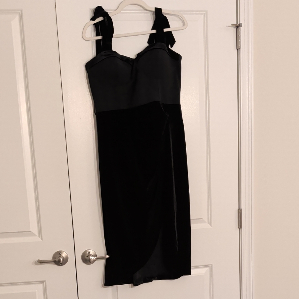 Express Black Midi Dress
